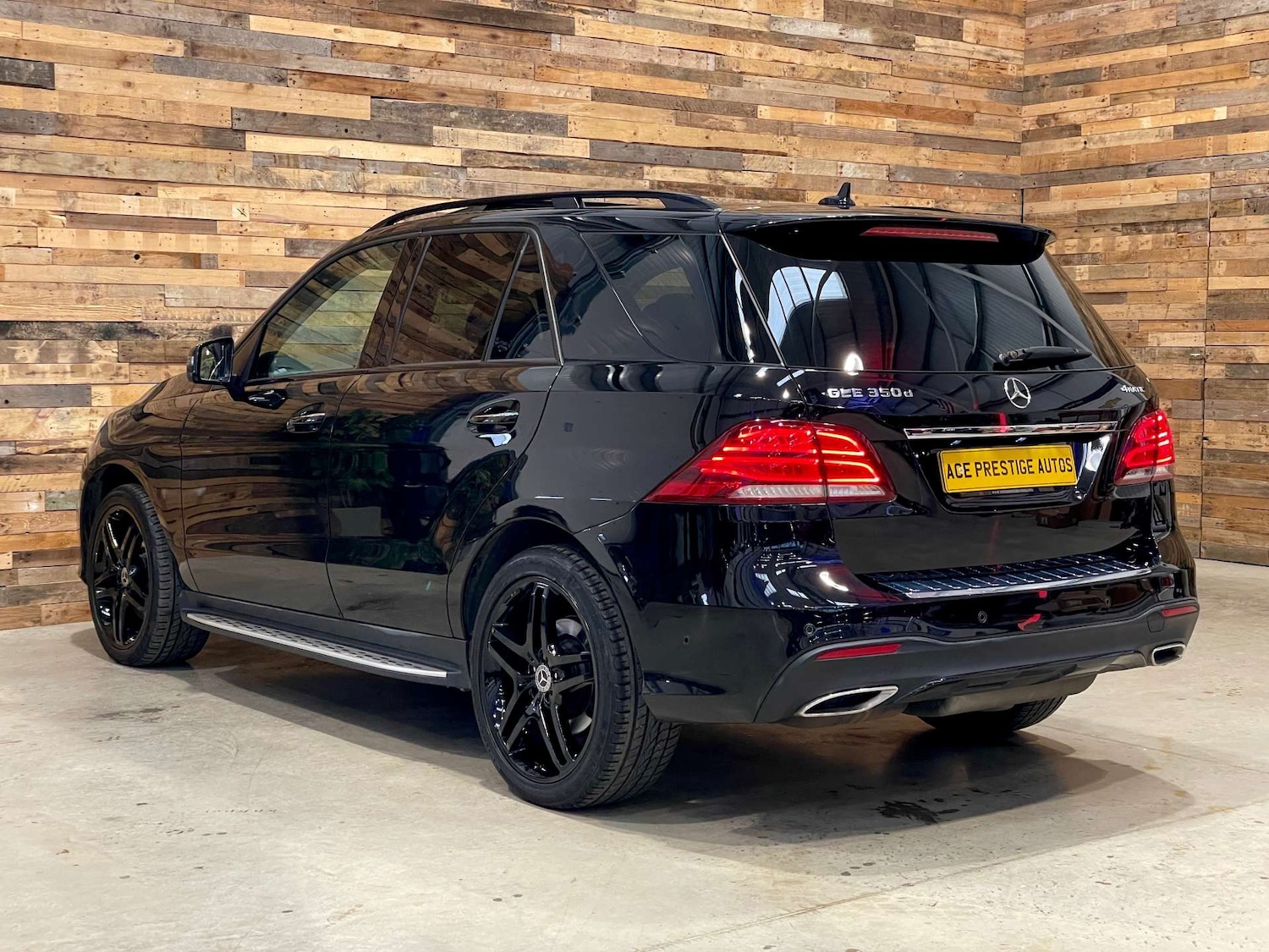 Used Mercedes-Benz GLE 2017 for sale - 77555441: Photo 10