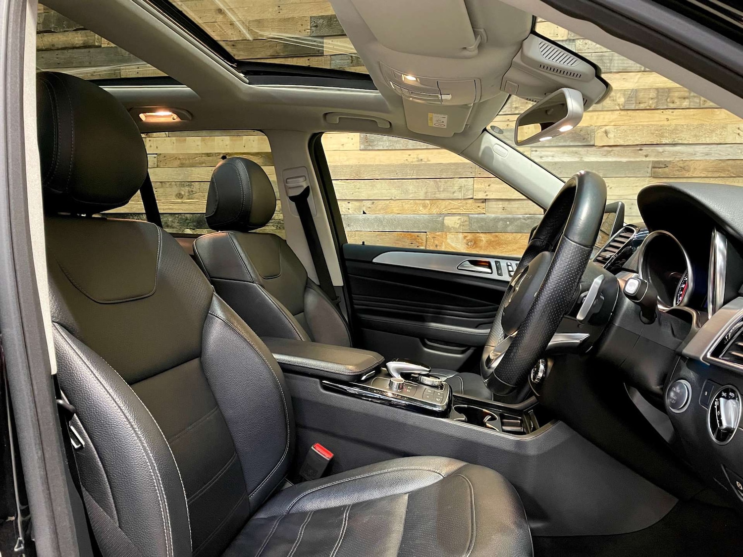 Used Mercedes-Benz GLE 2017 for sale - 77555441: Photo 22