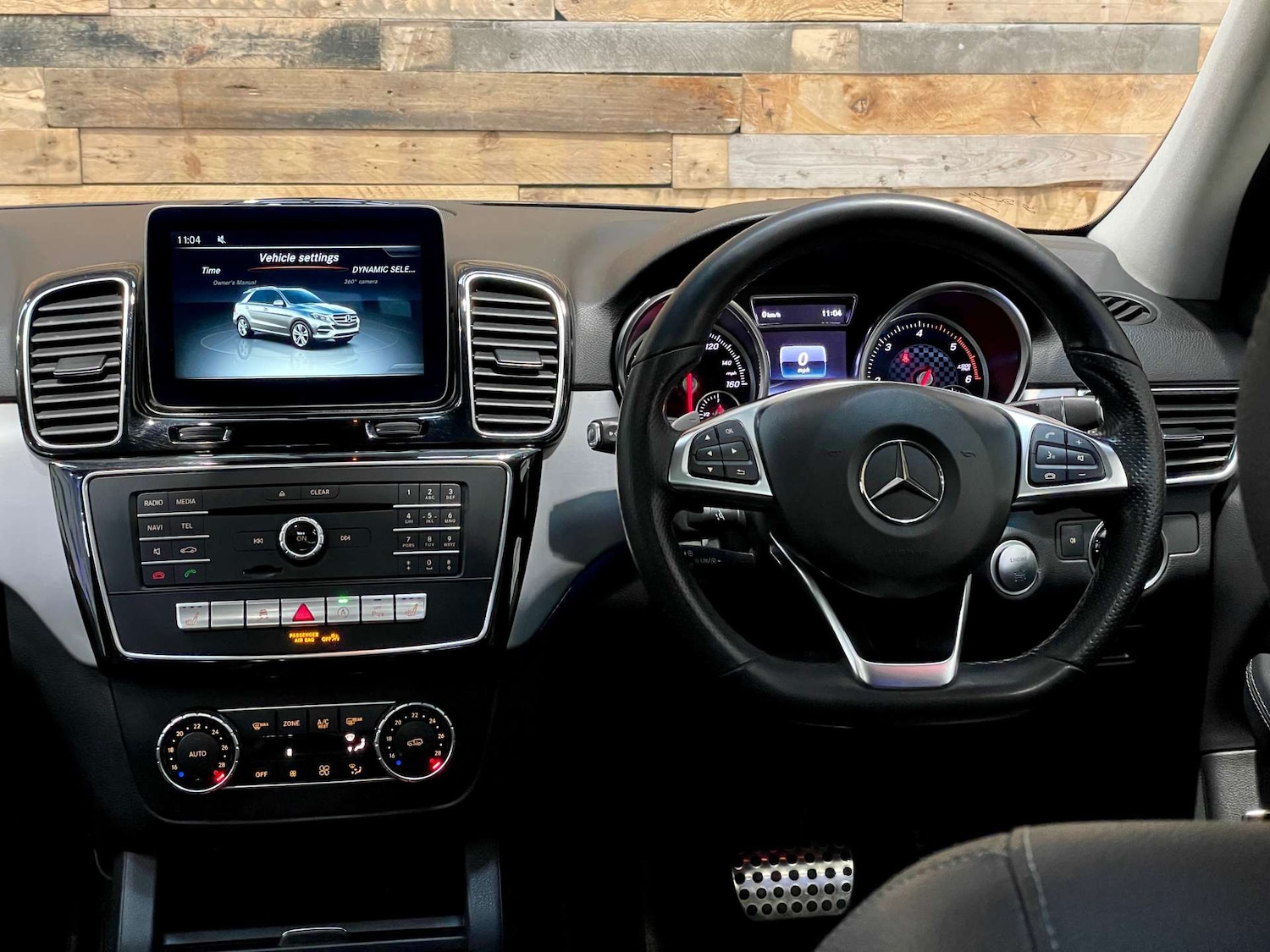 Used Mercedes-Benz GLE 2017 for sale - 77555441: Photo 25