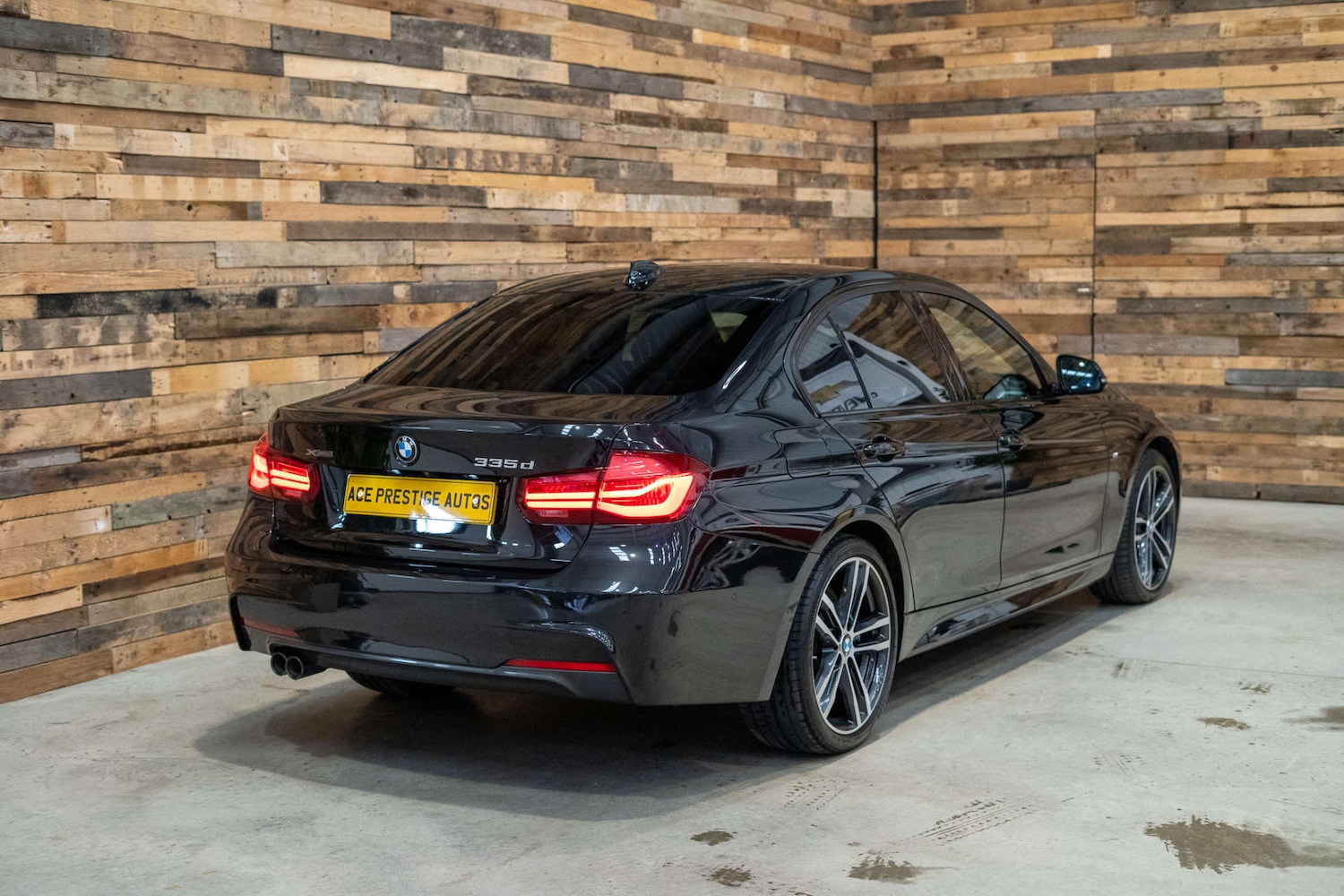 Used BMW 3 Series 2018 for sale - 76509339: Photo 12