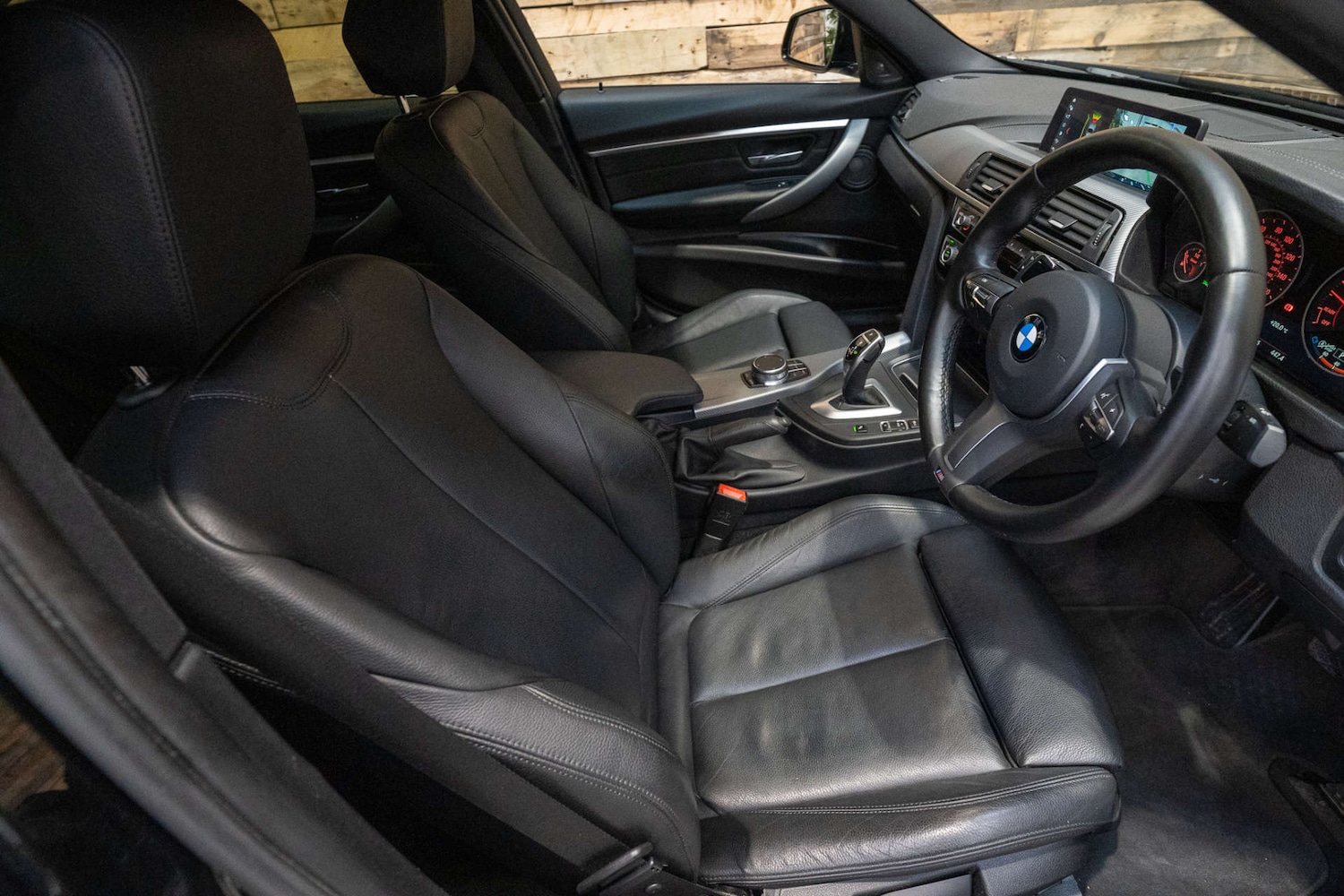 Used BMW 3 Series 2018 for sale - 76509339: Photo 3