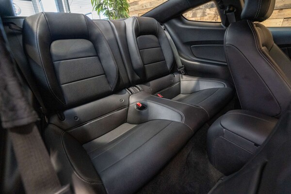 Used Ford Mustang 2017 for sale - 76278560: Photo 24