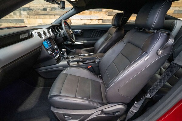 Used Ford Mustang 2017 for sale - 76278560: Photo 25