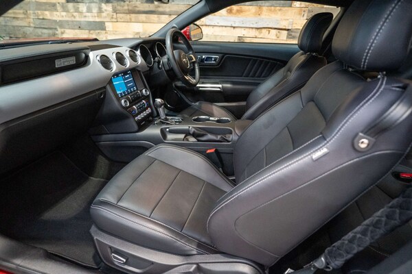 Used Ford Mustang 2017 for sale - 76278560: Photo 26