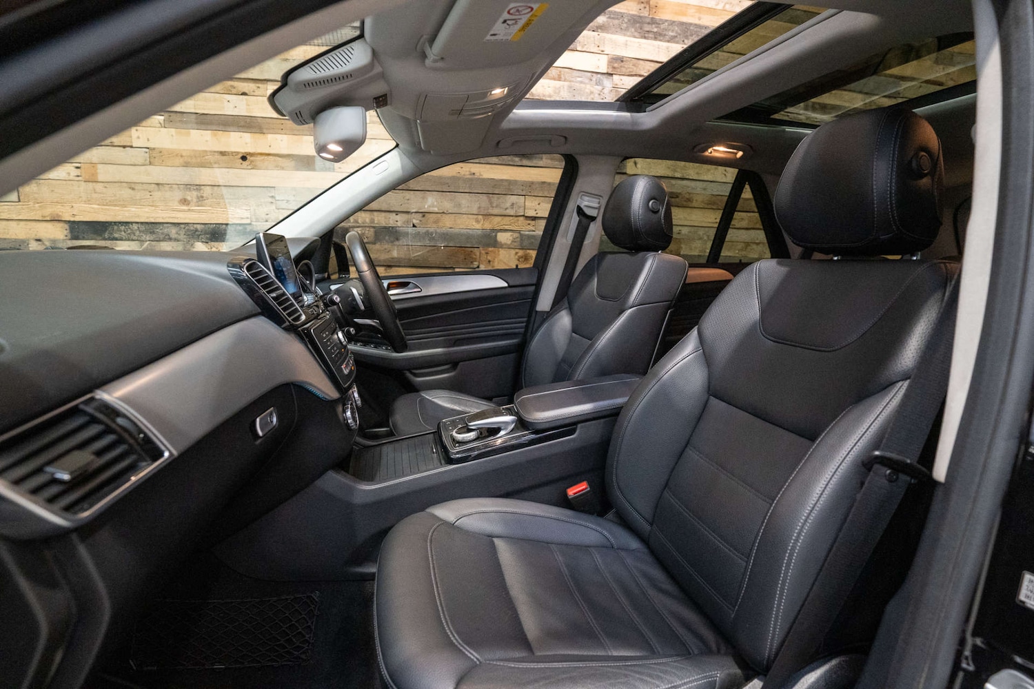 Used Mercedes-Benz GLE 2015 for sale - 76431123: Photo 19