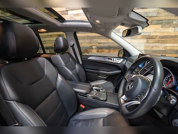 Used Mercedes-Benz GLE 2015 for sale - 76431123: Photo