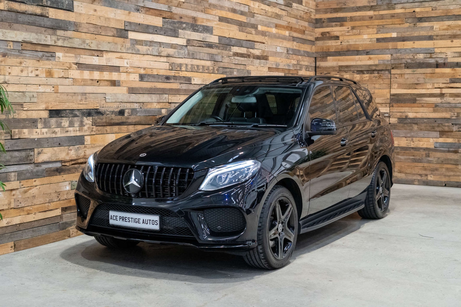 Used Mercedes-Benz GLE 2015 for sale - 76431123: Photo 5