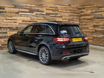 Used Mercedes-Benz GLC 2018 for sale - 75942551: Photo