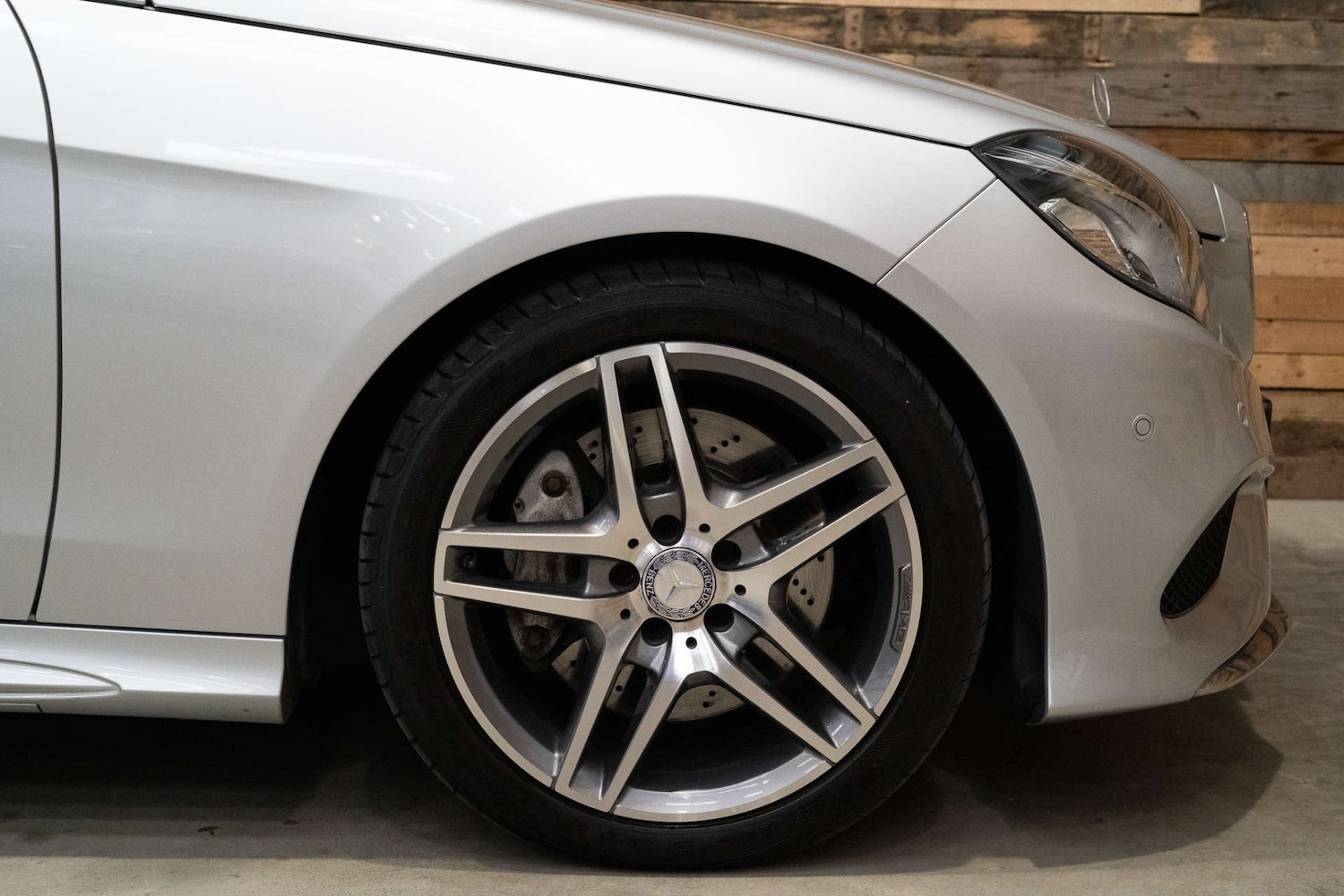 Used Mercedes-Benz E-Class 2015 for sale - 76114466: Photo 18