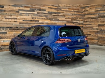 Used Volkswagen Golf 2019 for sale - 75562677: Photo