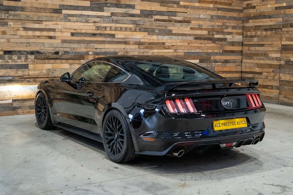 Used Ford Mustang 2016 for sale - 76305783: Photo 2