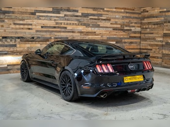 Used Ford Mustang 2016 for sale - 76305783: Photo 2