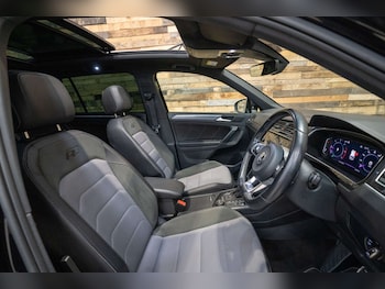 Used Volkswagen Tiguan 2019 for sale - 75628477: Photo