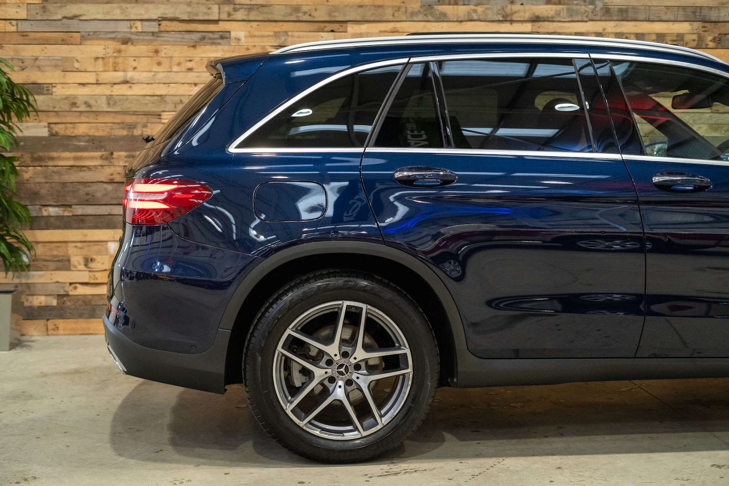 Used Mercedes-Benz GLC 2017 for sale - 76608983: Photo 12