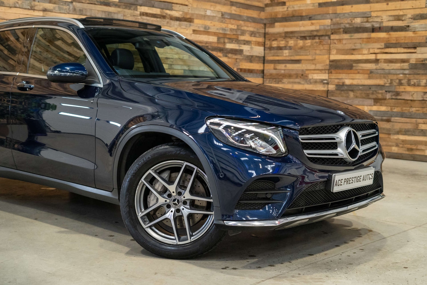 Used Mercedes-Benz GLC 2017 for sale - 76608983: Photo 16