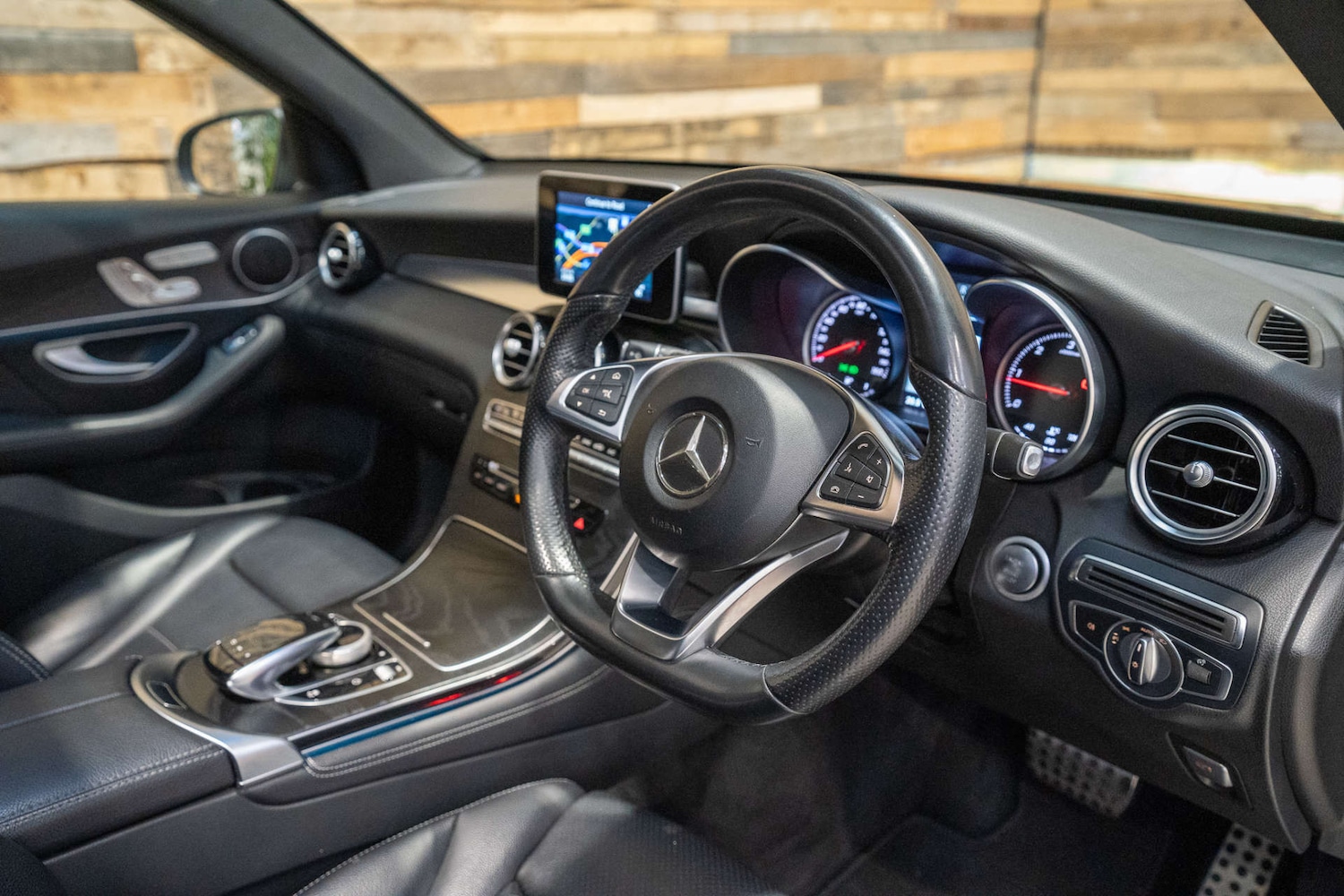 Used Mercedes-Benz GLC 2017 for sale - 76608983: Photo 20