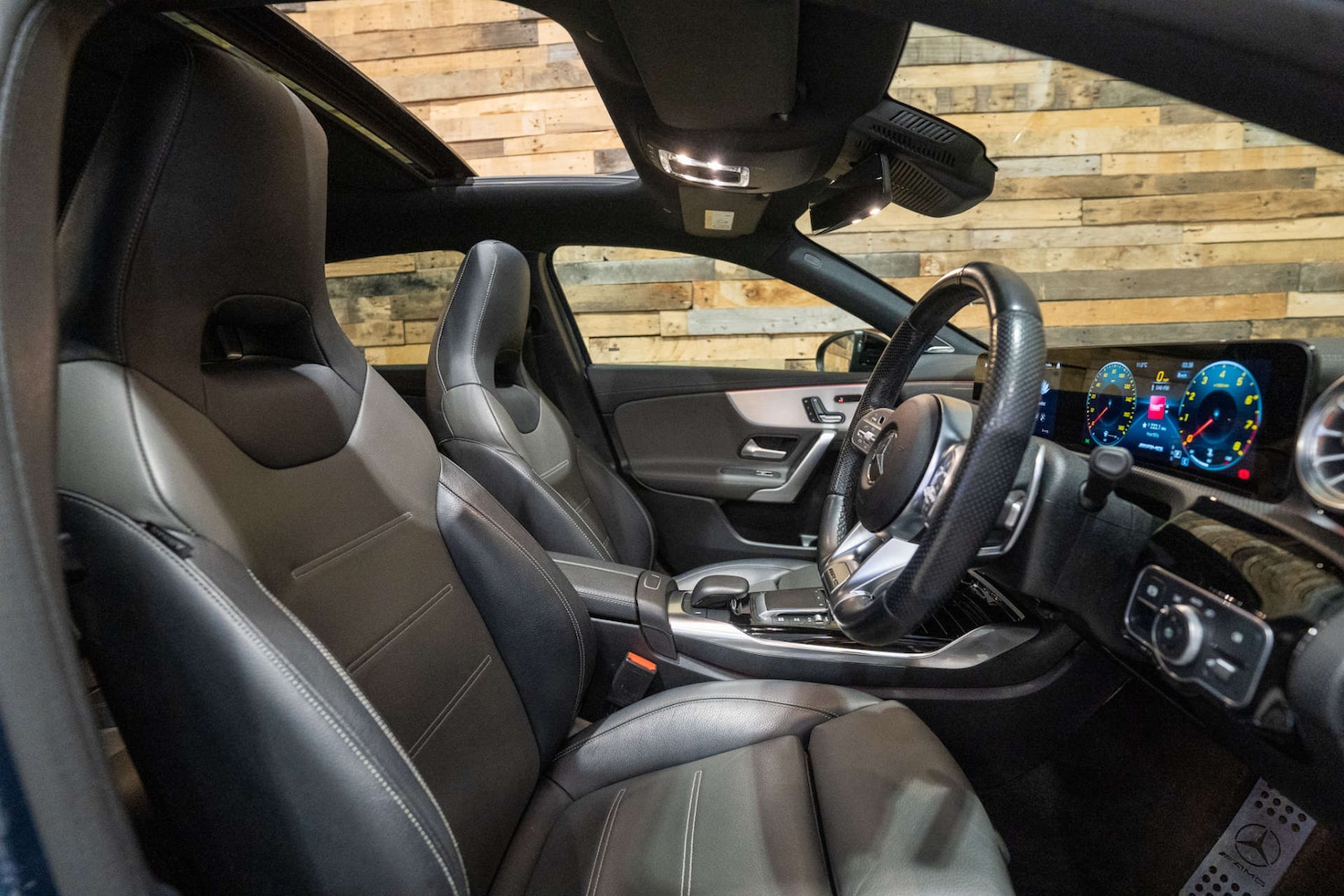 Used Mercedes-Benz A-Class 2021 for sale - 76569734: Photo 3