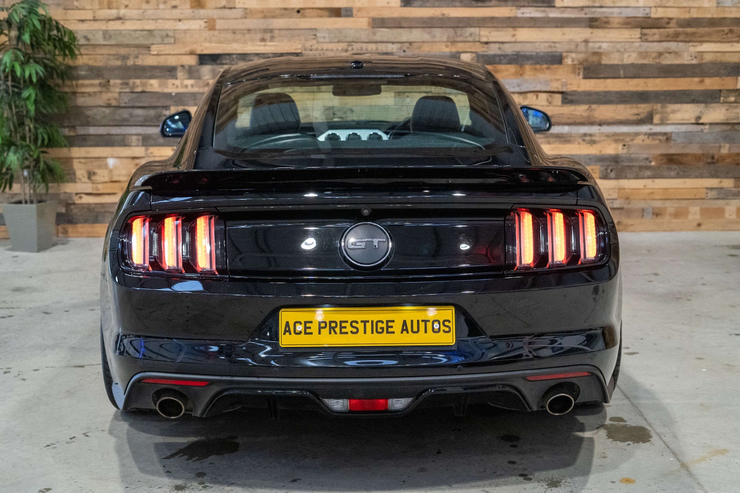 Used Ford Mustang 2018 for sale - 76830002: Photo 10