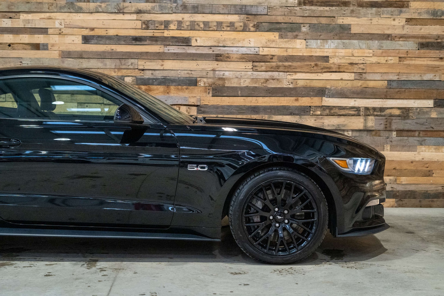 Used Ford Mustang 2018 for sale - 76830002: Photo 15