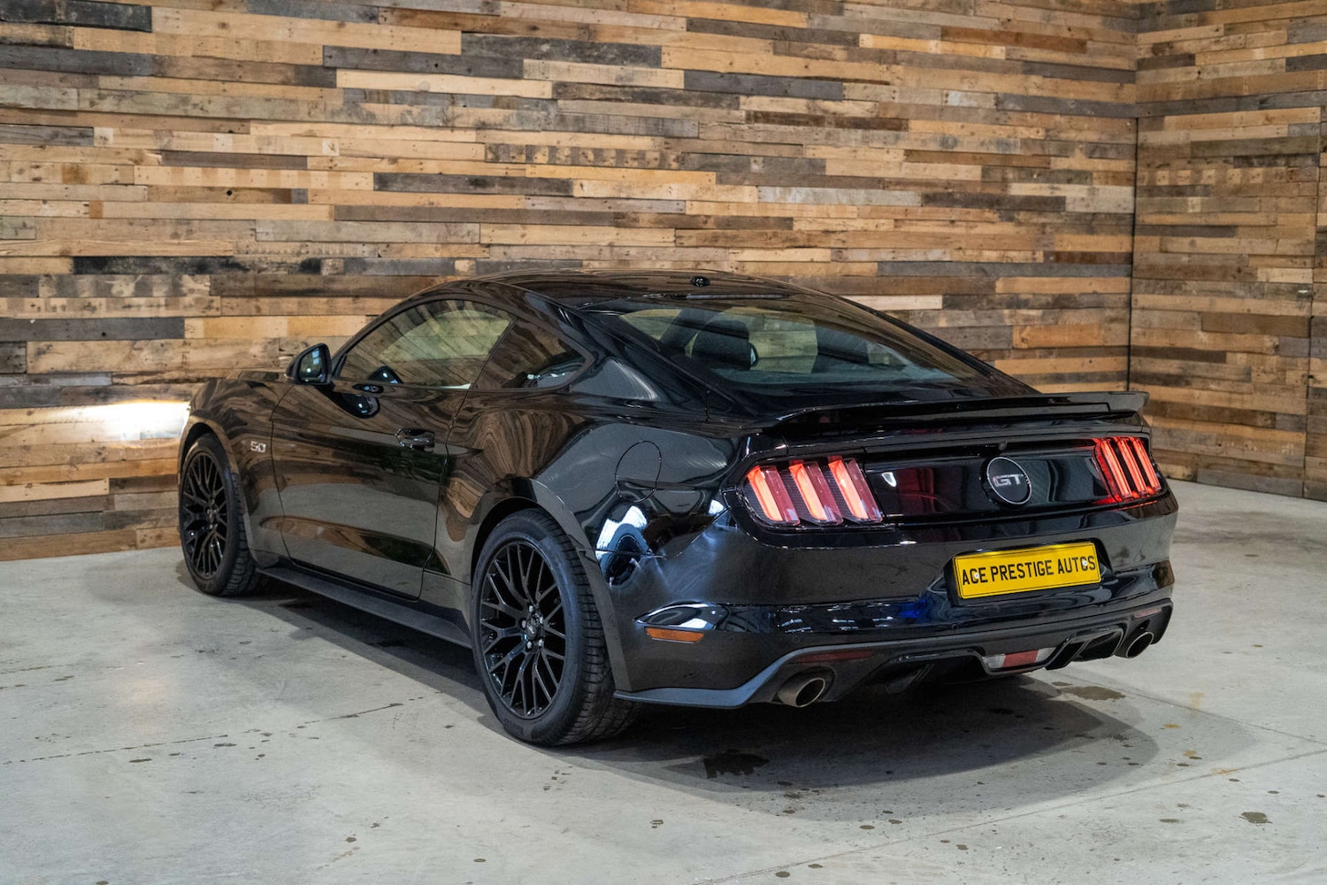 Used Ford Mustang 2018 for sale - 76830002: Photo 9