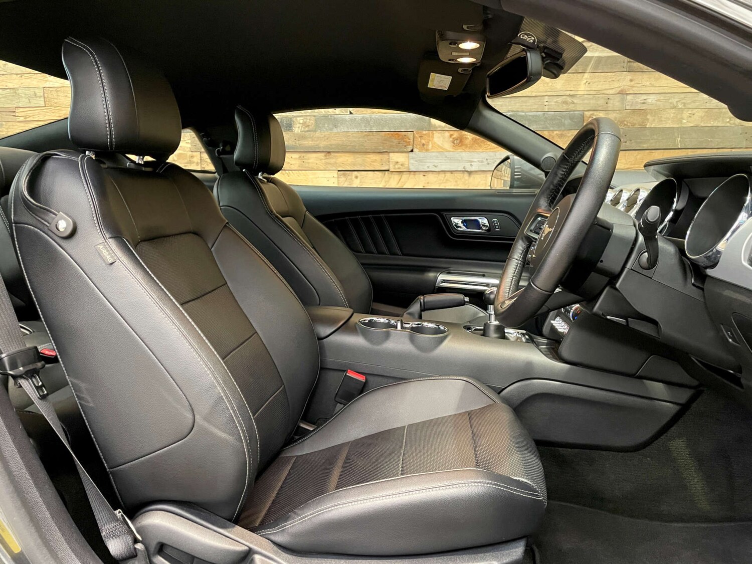 Used Ford Mustang 2016 for sale - 78159035: Photo 18