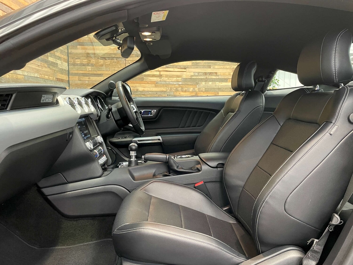 Used Ford Mustang 2016 for sale - 78159035: Photo 24