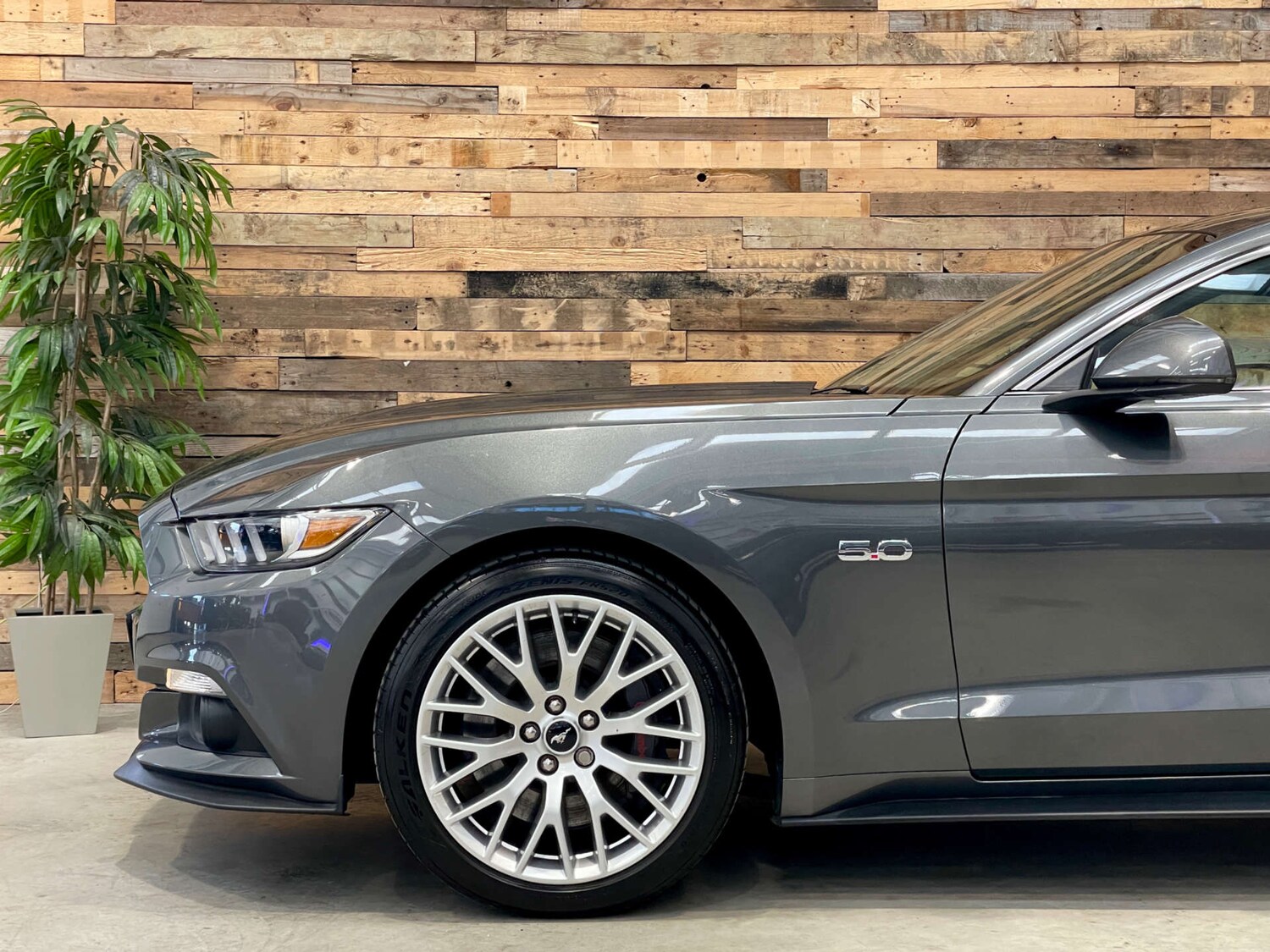 Used Ford Mustang 2016 for sale - 78159035: Photo 6