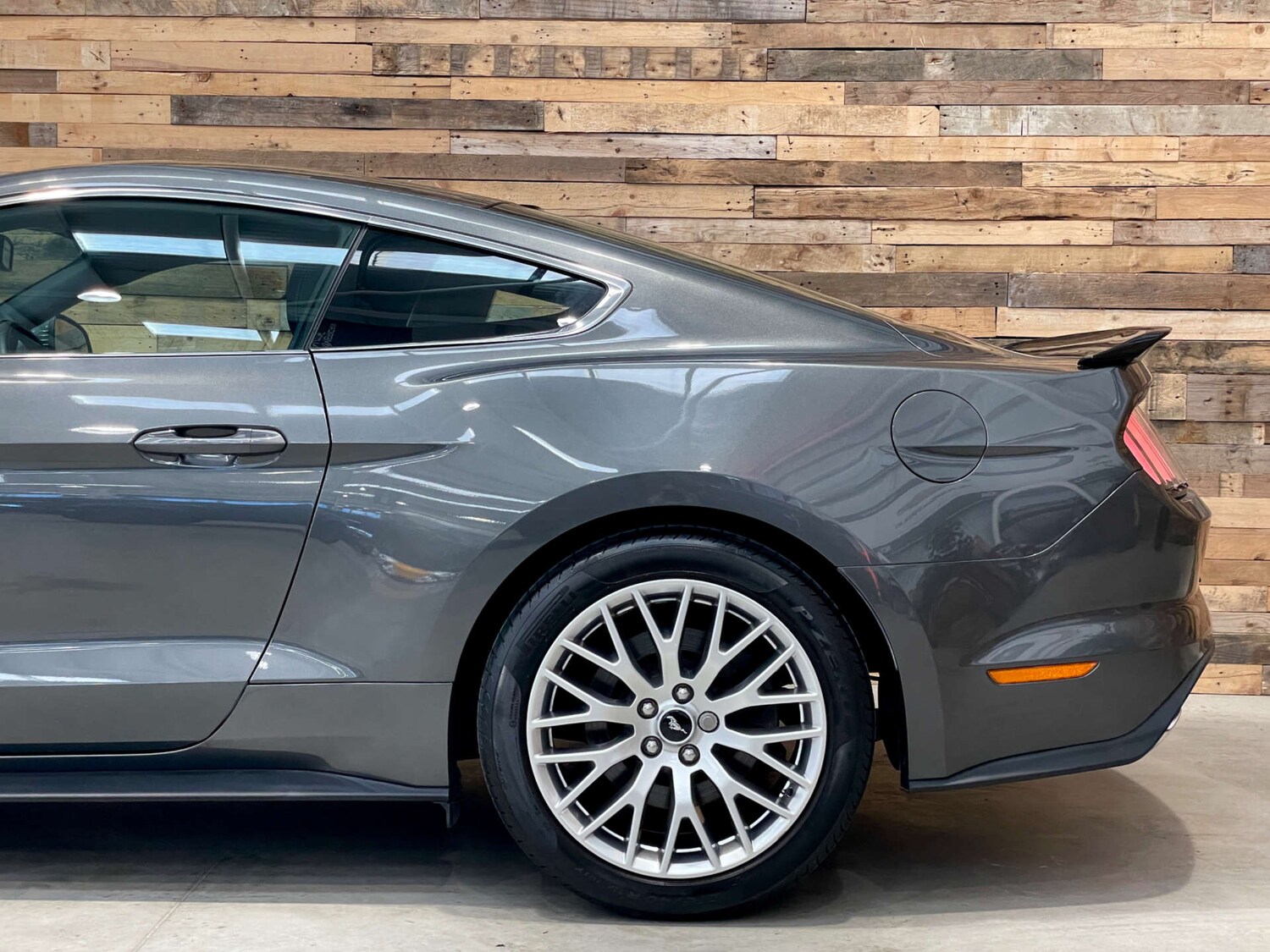 Used Ford Mustang 2016 for sale - 78159035: Photo 8