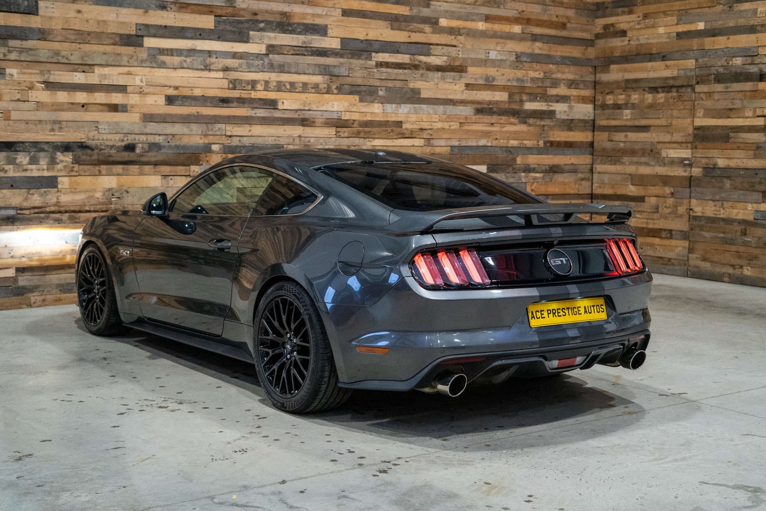 Used Ford Mustang 2017 for sale - 76567728: Photo 10