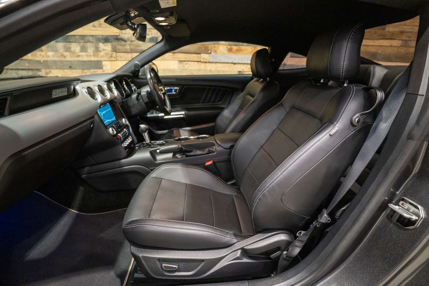 Used Ford Mustang 2017 for sale - 76567728: Photo 29