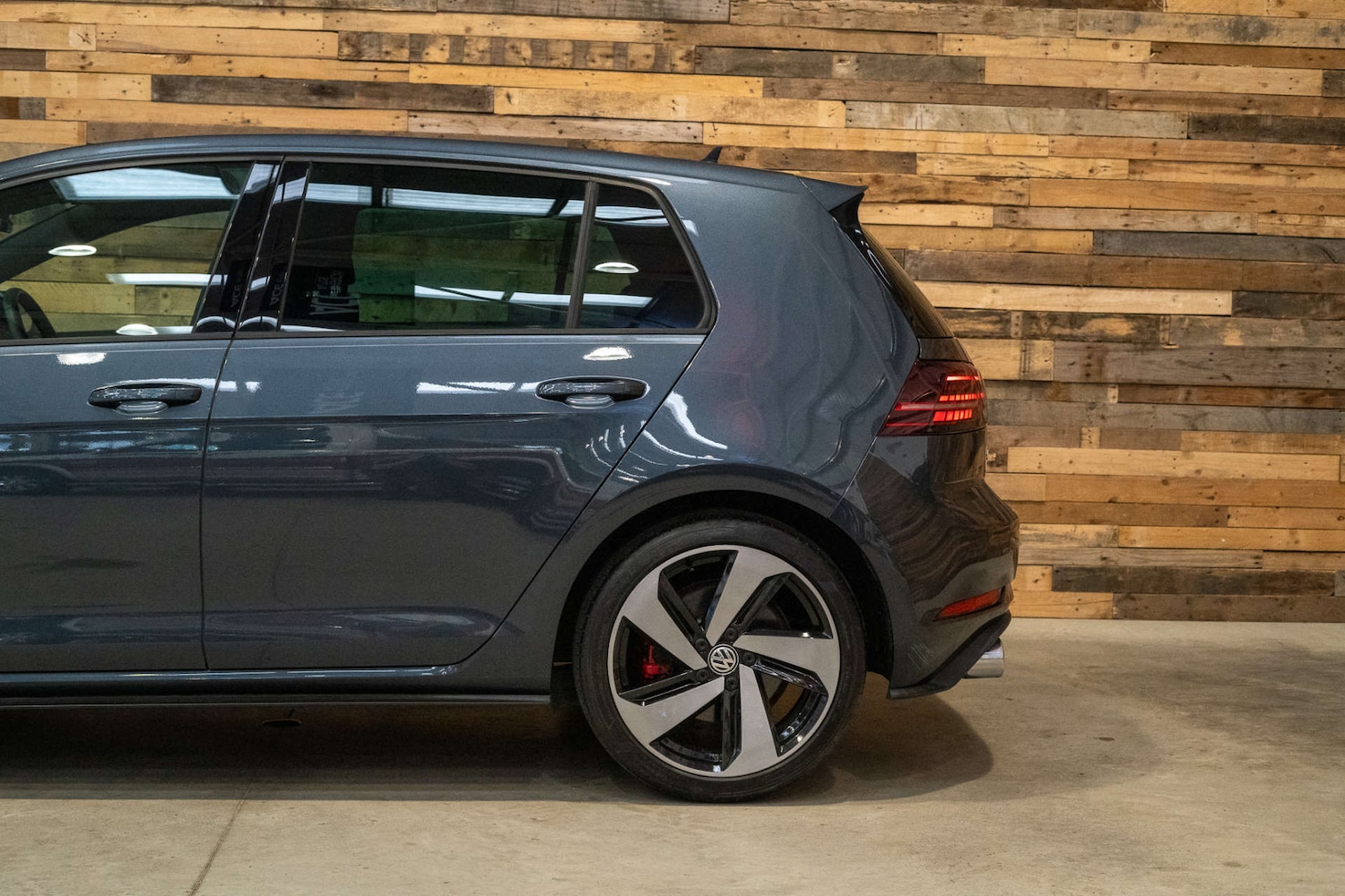 Used Volkswagen Golf 2018 for sale - 76618201: Photo 8