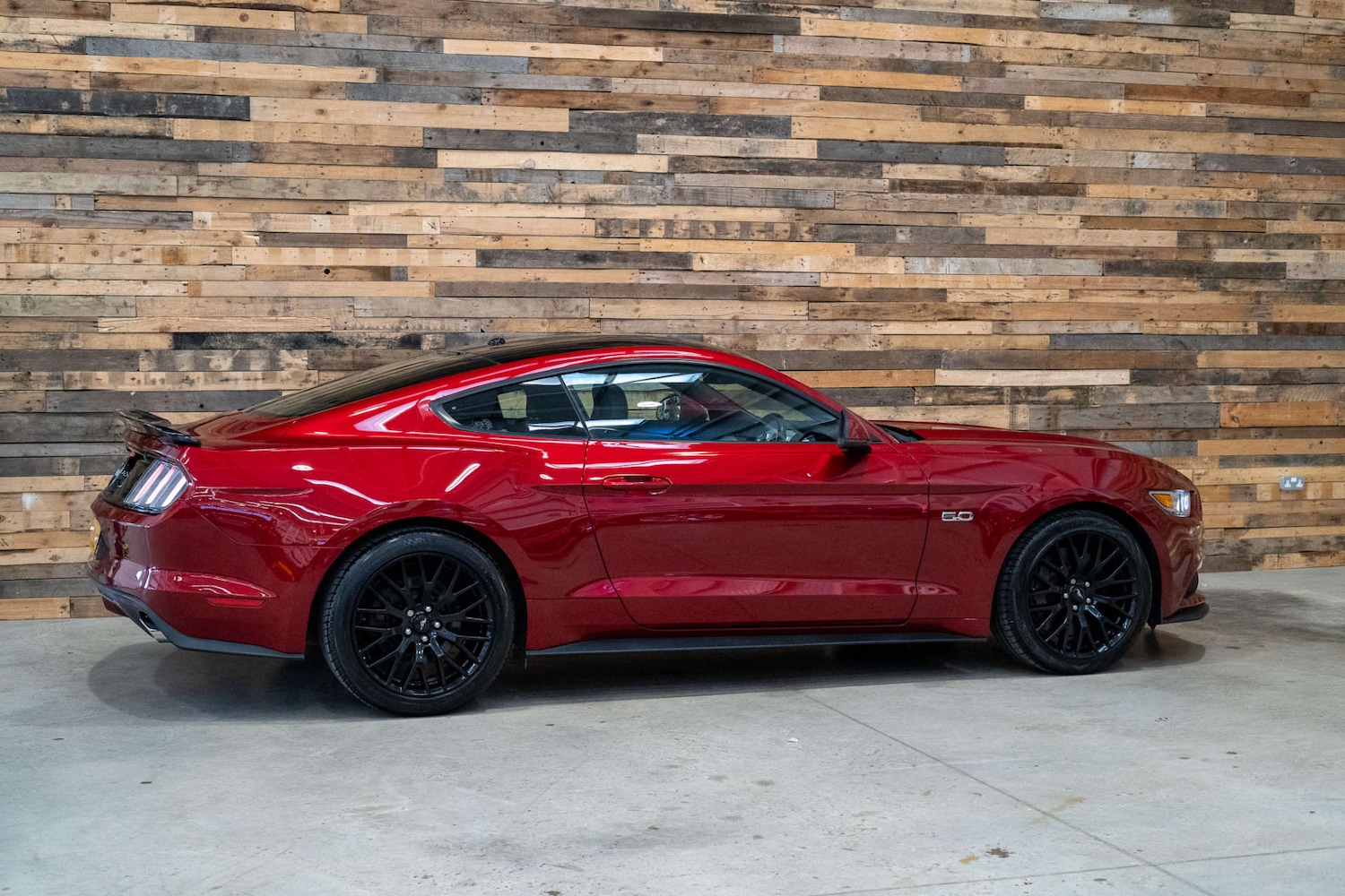 Used Ford Mustang 2017 for sale - 76363931: Photo 14