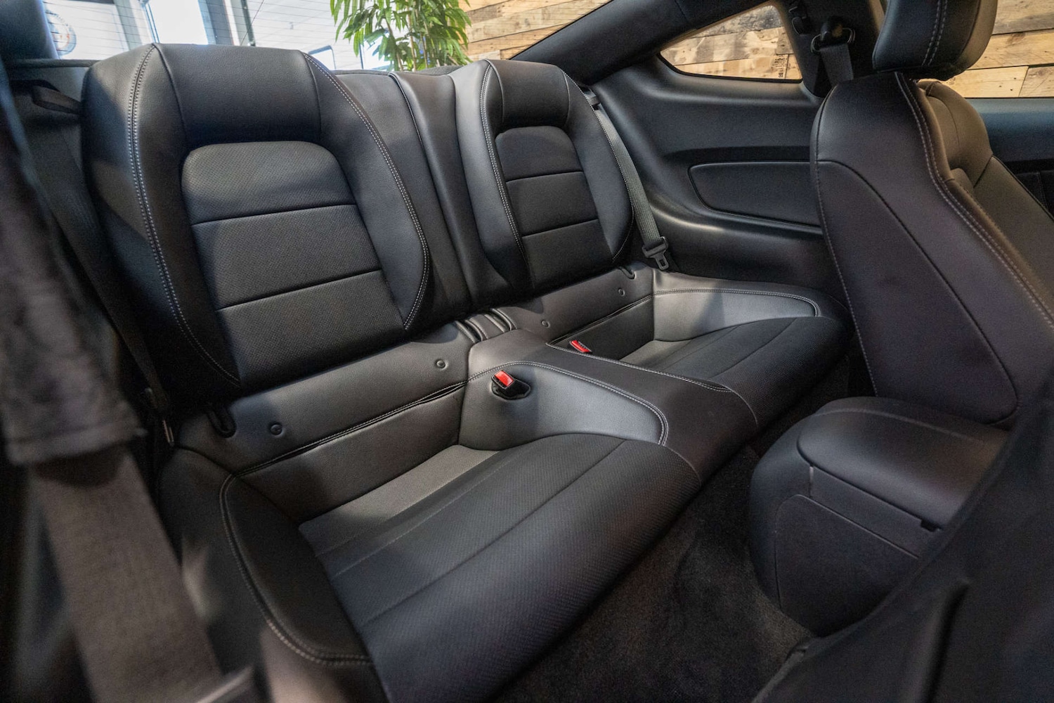 Used Ford Mustang 2017 for sale - 76363931: Photo 24