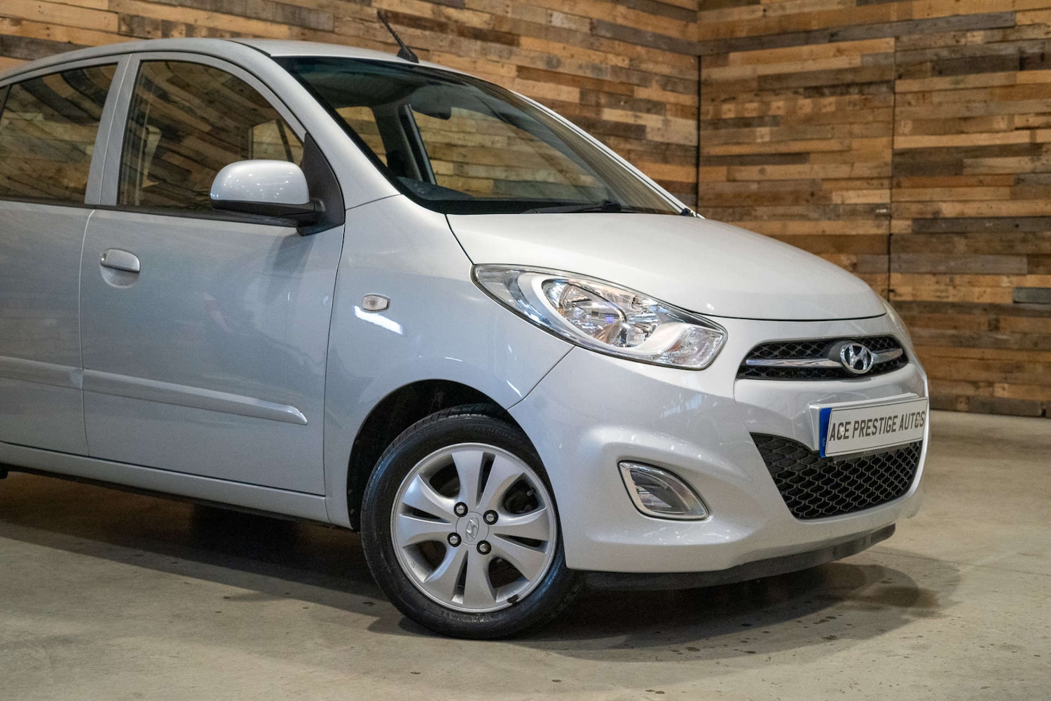 Used Hyundai i10 2012 for sale - 77022685: Photo 15