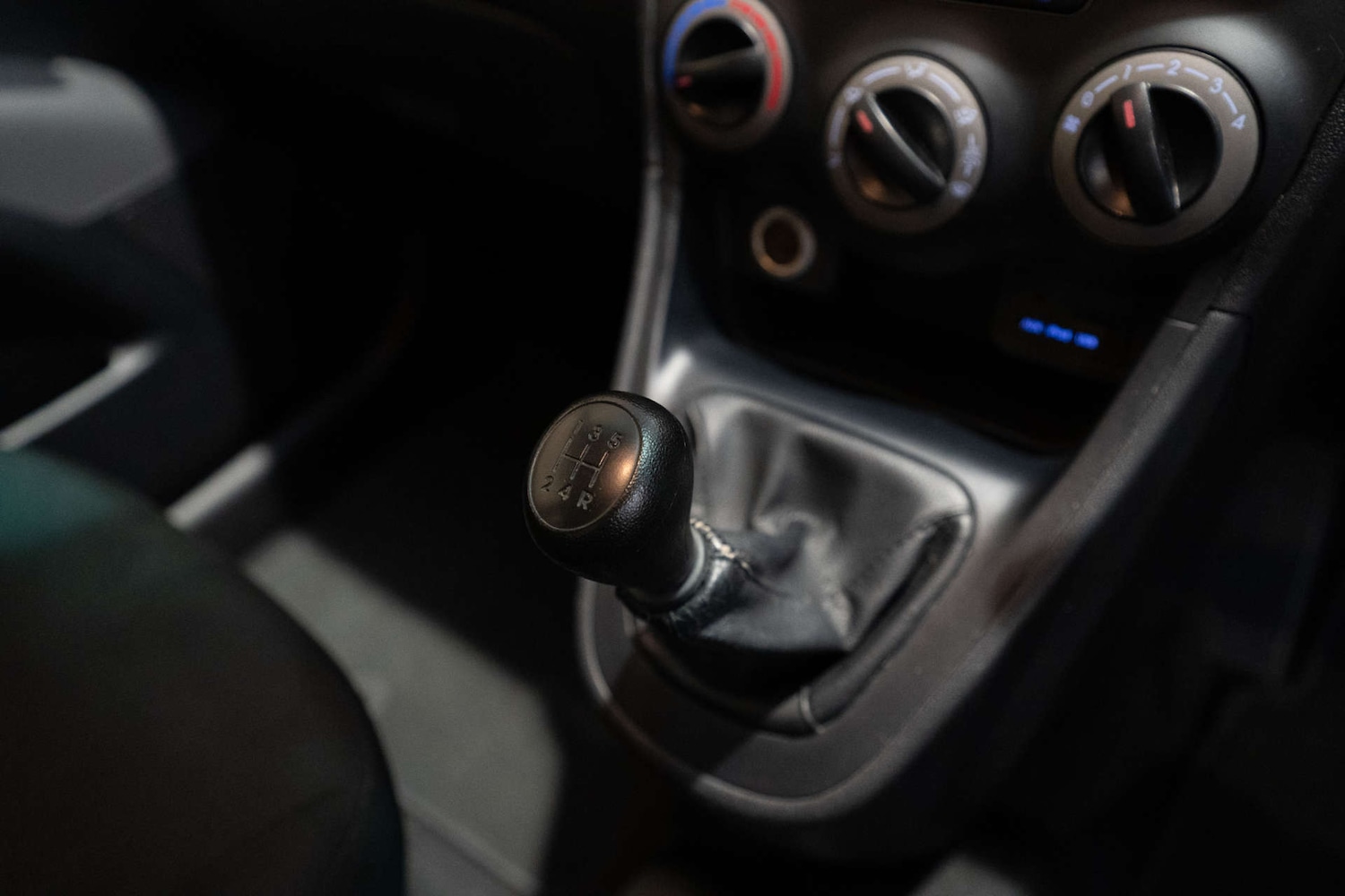 Used Hyundai i10 2012 for sale - 77022685: Photo 23