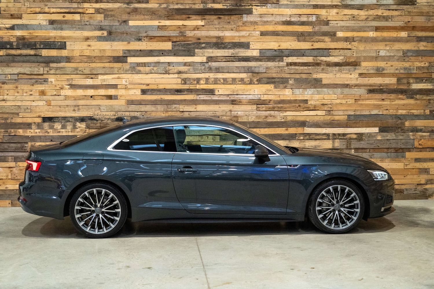 Used Audi A5 2017 for sale - 76618203: Photo 13