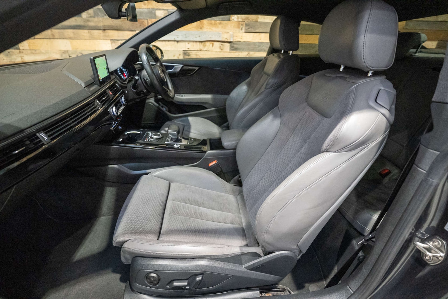 Used Audi A5 2017 for sale - 76618203: Photo 31