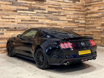 Used Ford Mustang 2018 for sale - 77245614: Photo