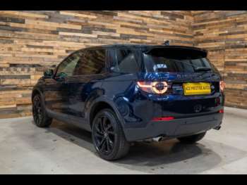 Used Land Rover Discovery Sport 2016 for sale - 74022473: Photo