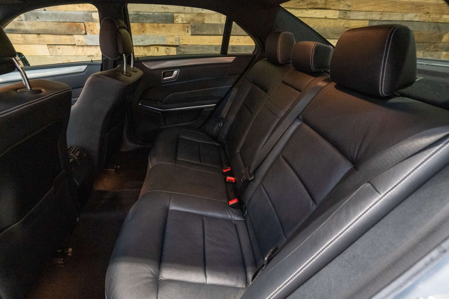 Used Mercedes-Benz E Class 2015 for sale - 76588719: Photo 34