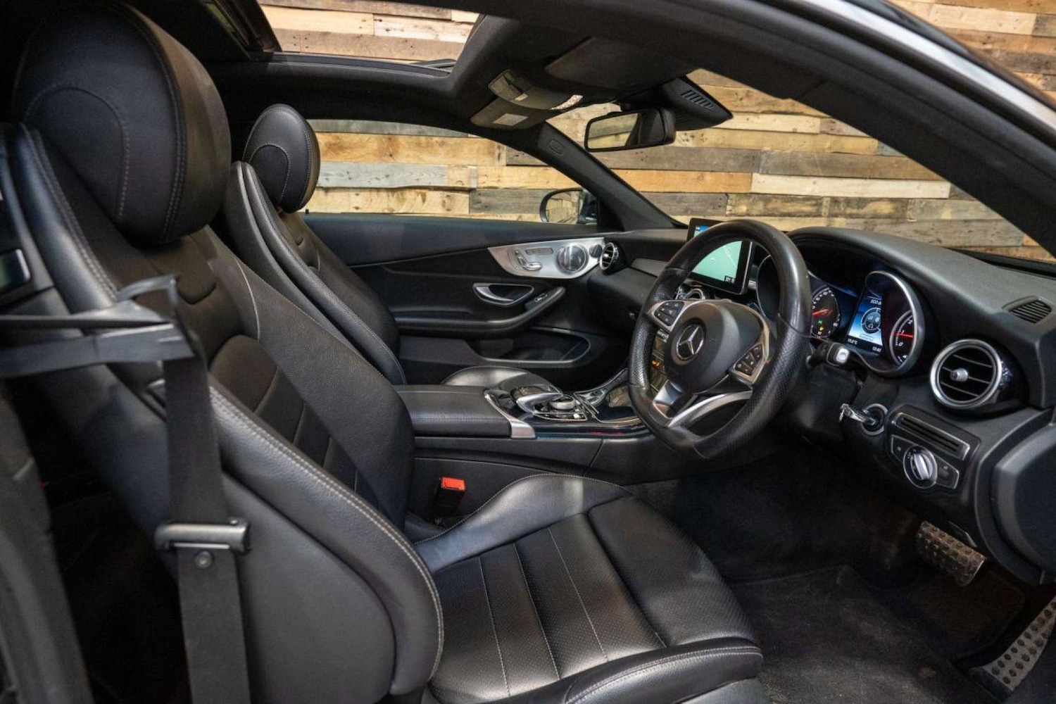 Used Mercedes-Benz C Class 2016 for sale - 76957786: Photo 26