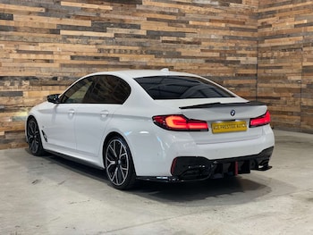 Used BMW 5 Series 2022 for sale - 77115846: Photo