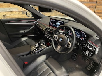 Used BMW 5 Series 2022 for sale - 77115846: Photo