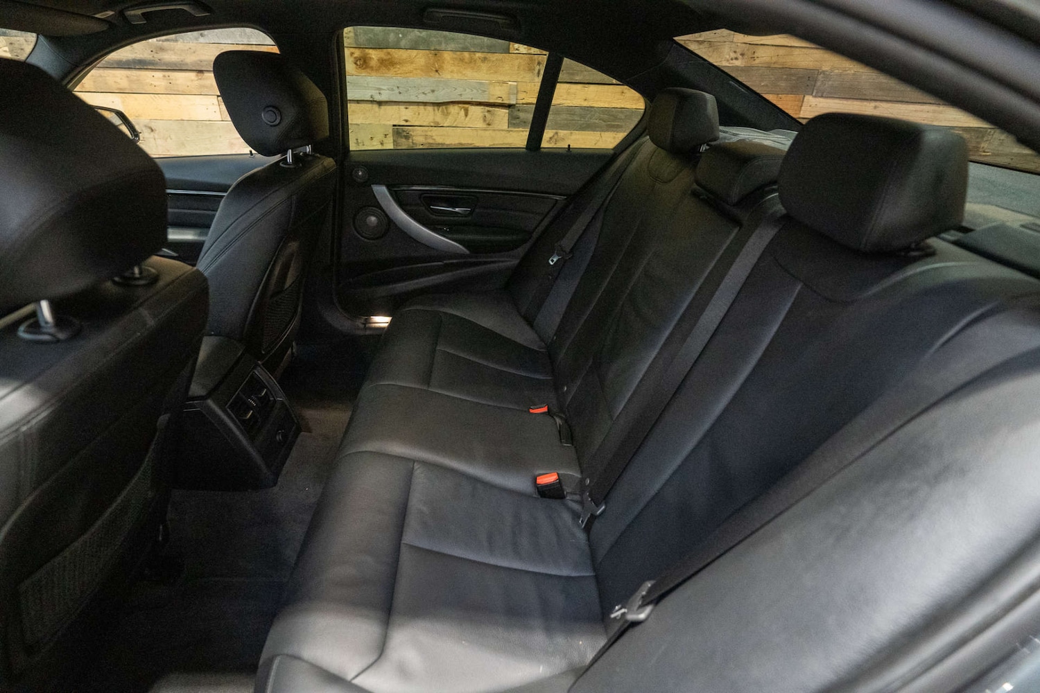 Used BMW 3 Series 2017 for sale - 76352598: Photo 35