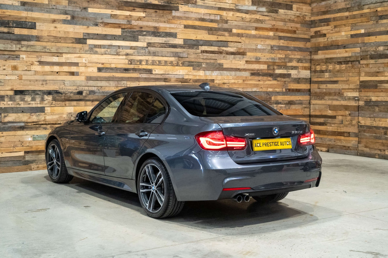 Used BMW 3 Series 2017 for sale - 76352598: Photo 9