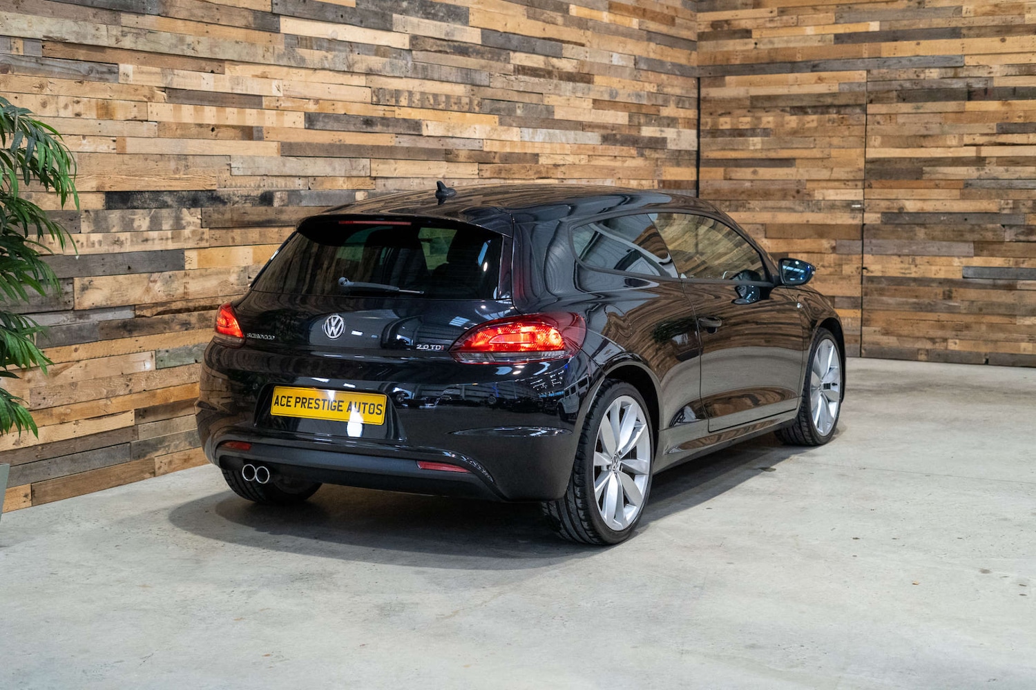 Used Volkswagen Scirocco 2013 for sale - 76618117: Photo 11