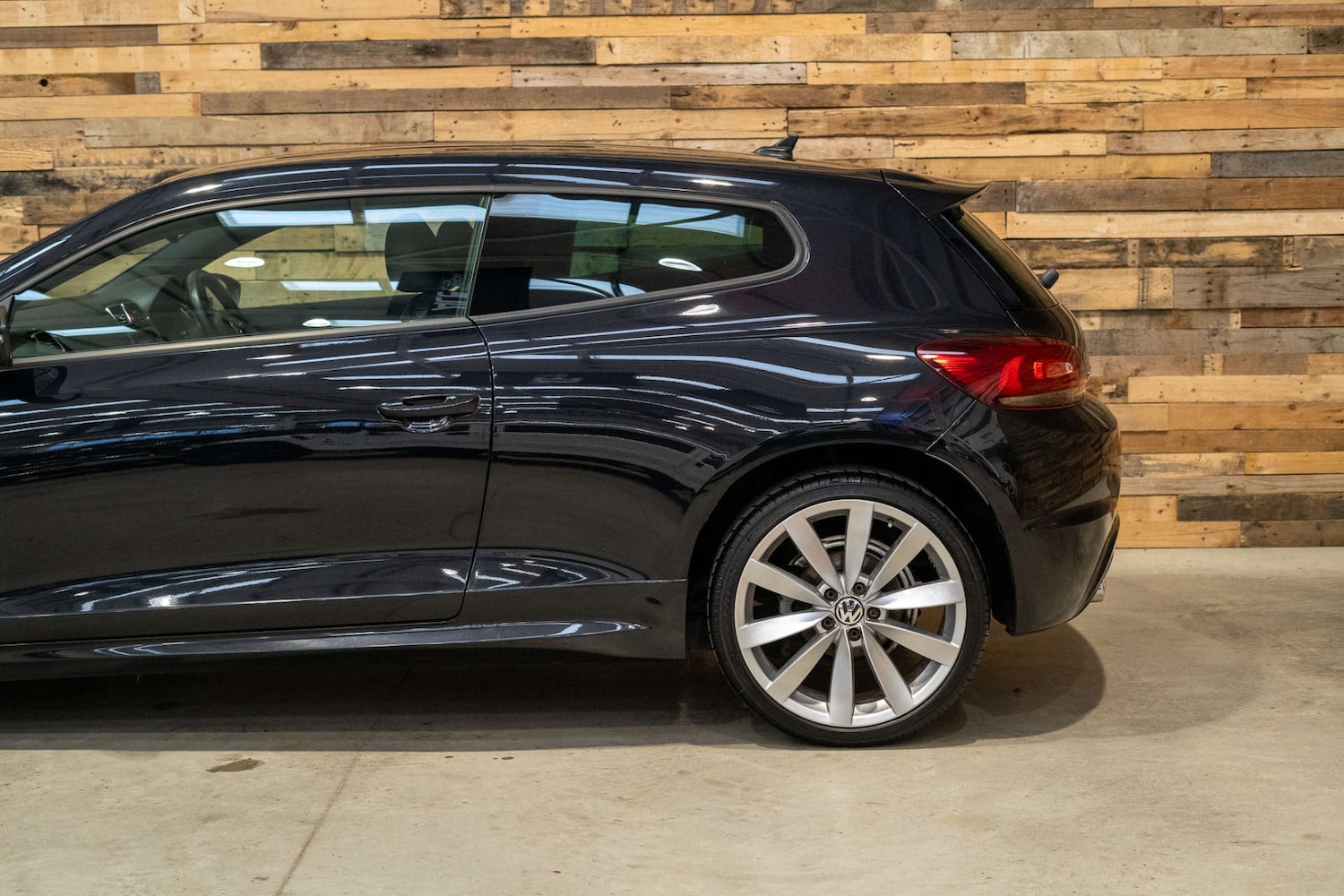 Used Volkswagen Scirocco 2013 for sale - 76618117: Photo 8
