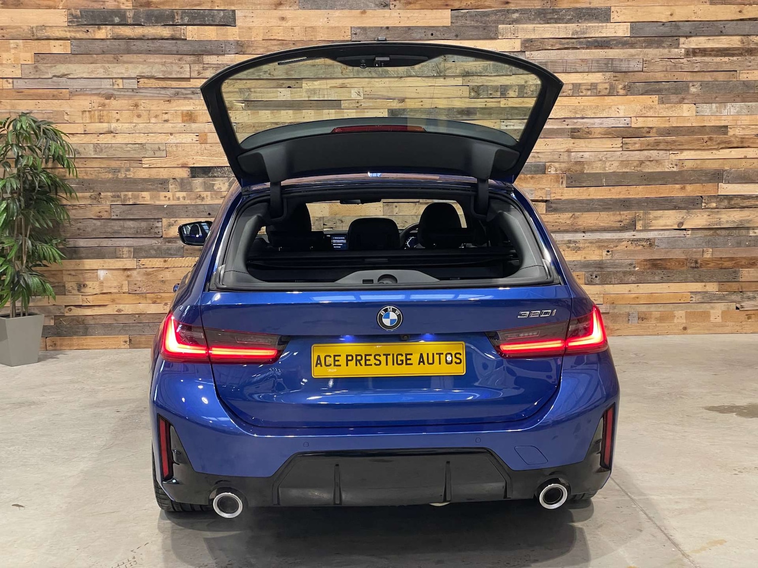 Used BMW 3 Series 2023 for sale - 77038526: Photo 14