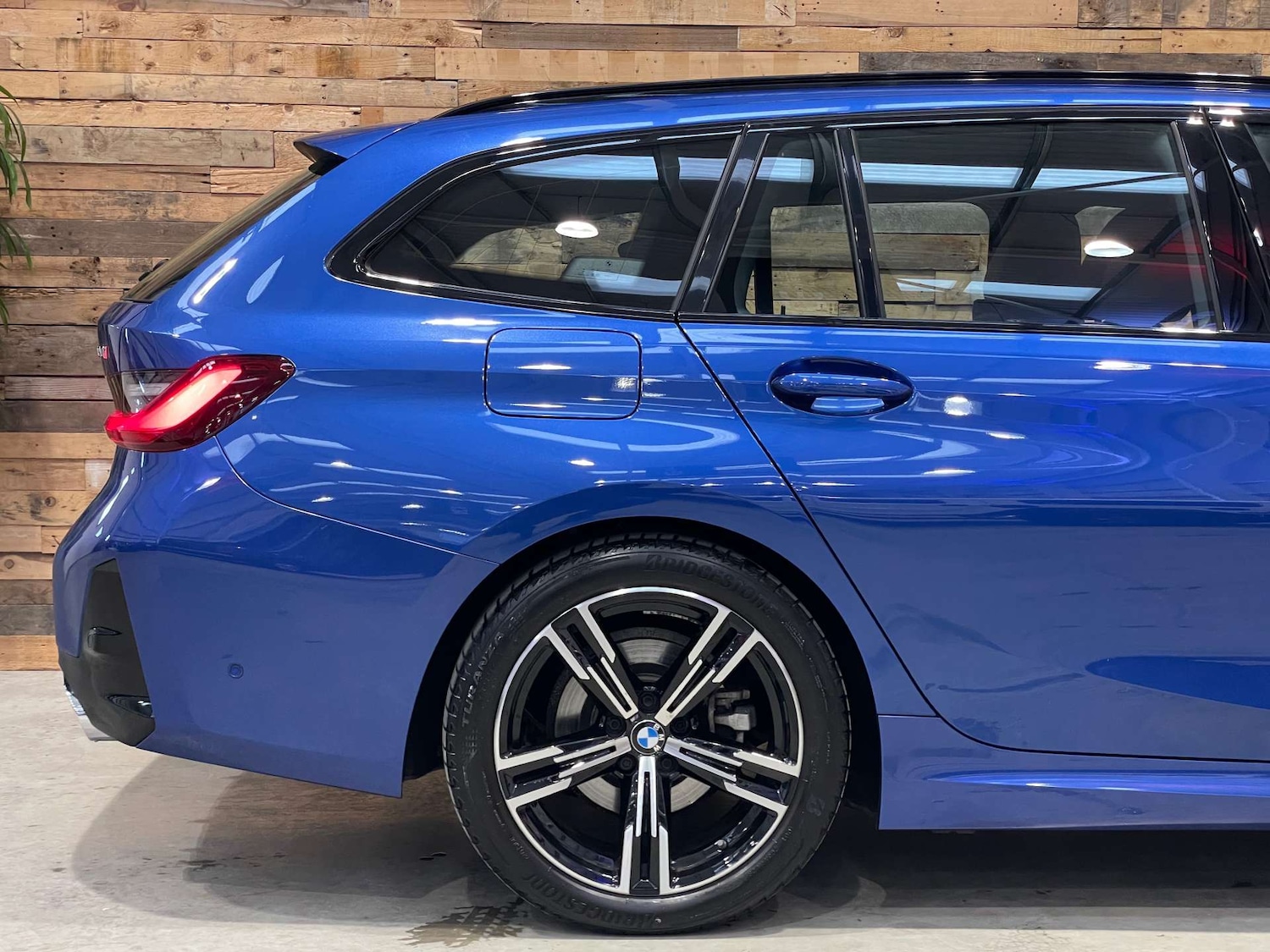 Used BMW 3 Series 2023 for sale - 77038526: Photo 17