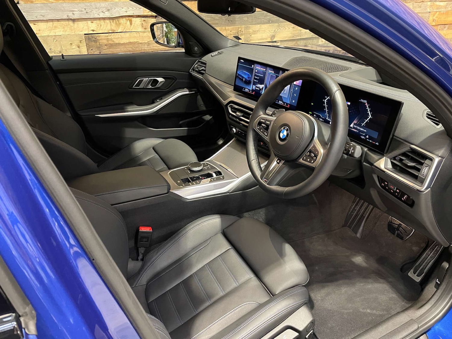 Used BMW 3 Series 2023 for sale - 77038526: Photo 3